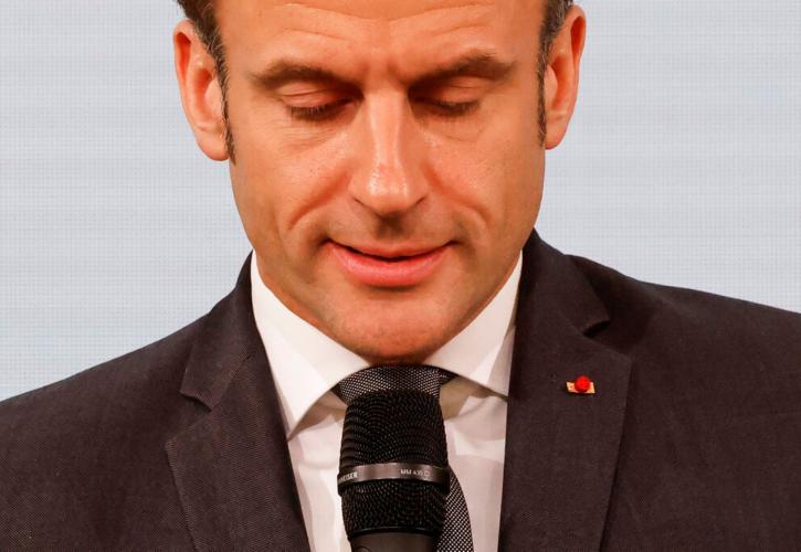 Γαλλία: Ο Μακρόν αντιμέτωπος με τη μεγαλύτερη πολιτική κρίση στην προεδρία του