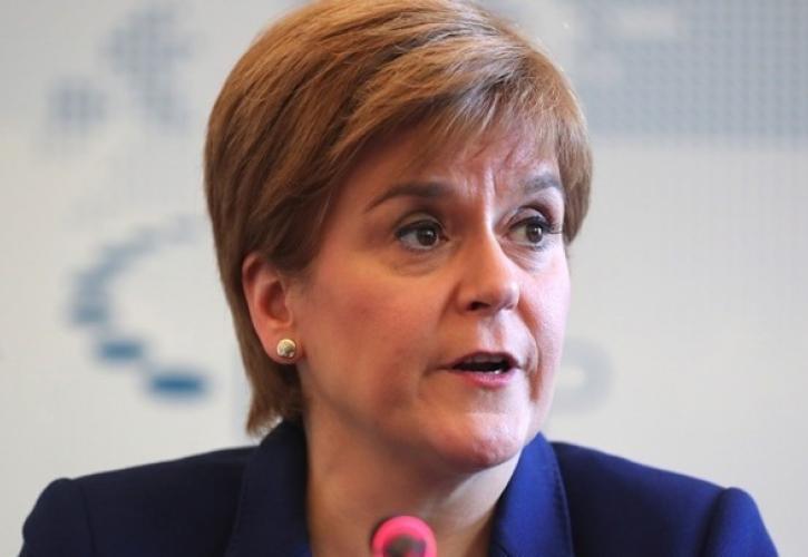 Σκωτία: Διαδικτυακές φήμες εις βάρος της βάρυναν στην απόφασή της να παραιτηθεί, δηλώνει η πρώην πρωθυπουργός Στέρτζον