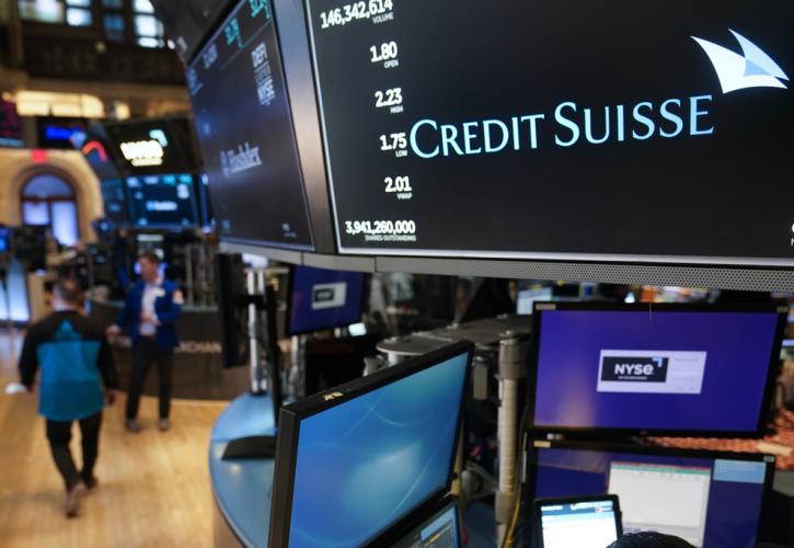 Credit Suisse - UBS: Ο ένας κερδισμένος και οι πολλοί ηττημένοι από το deal εξαγοράς