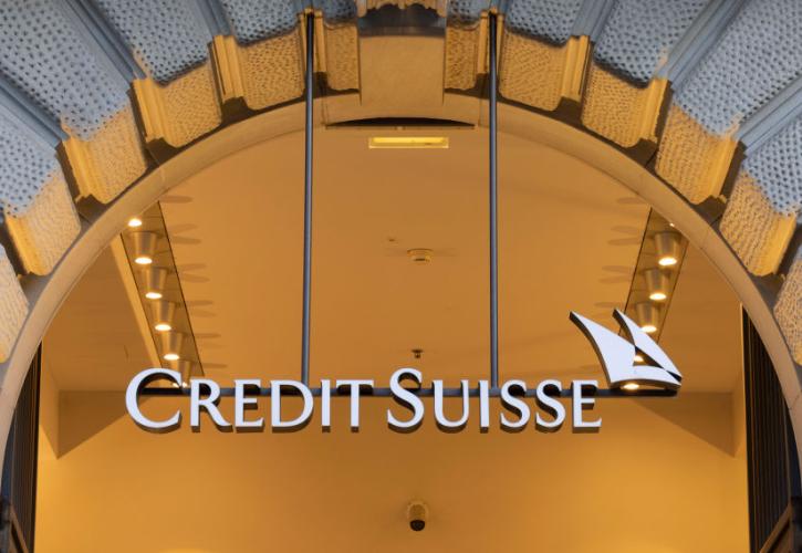 Επίσημα η εξαγορά της Credit Suisse από την UBS, για 3,25 δισ. δολάρια - «Σβήστηκαν» 17 δισ. για τους ομολογιούχους