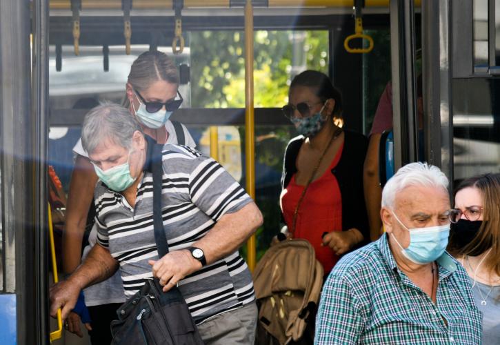 Κορονοϊός: Τέλος οι μάσκες στα ΜΜΜ από σήμερα – Πού παραμένουν υποχρεωτικές