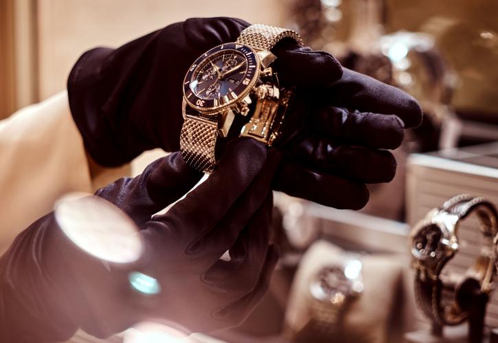 Bain & Company: Η παγκόσμια αγορά προϊόντων πολυτελείας παραμένει ανθεκτική παρά τις προκλήσεις