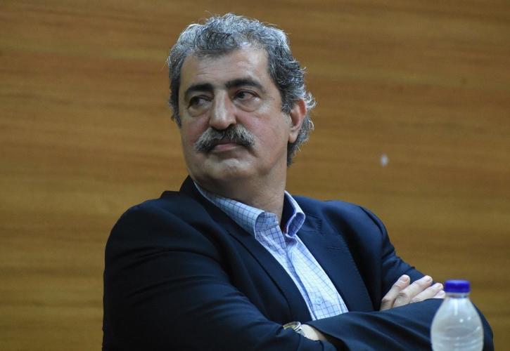 Τα επόμενα βήματα του Παύλου Πολάκη-διλήμματα και υποσχέσεις, Τι έκανε τον Αλέξη να χτυπήσει ξύλο;
