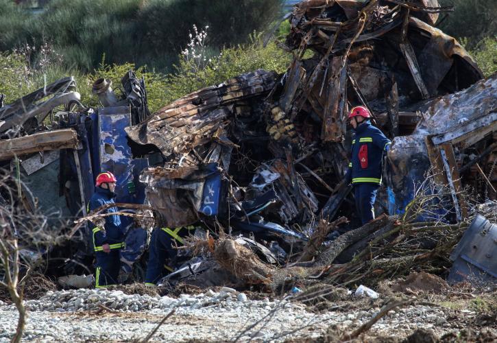 Τραγωδία στα Τέμπη: «Δεν αναγνωρίζω τη φωνή μου» είπε ο σταθμάρχης - Νέα δεδομένα και πρόσωπα στο κάδρο των ερευνών