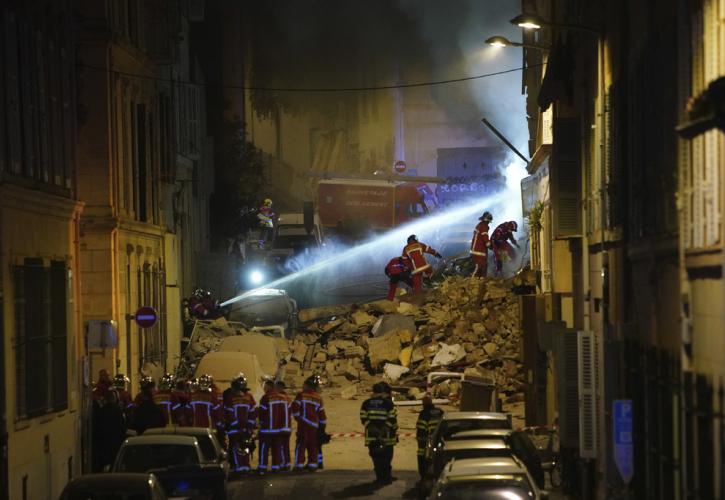Γαλλία: Στους 4 οι νεκροί από την κατάρρευση πολυκατοικίας - Συνεχίζονται οι έρευνες στα συντρίμμια