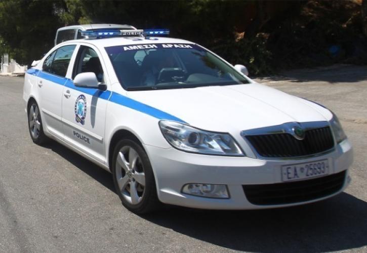 Κορωπί: Άνδρας τραυμάτισε με κατσαβίδι επιβάτη λεωφορείου και τρεις αστυνομικούς στο Αστυνομικό Τμήμα