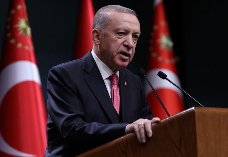 Εκλογές στην Τουρκία: Ο Ερντογάν χάνει «κάστρα»