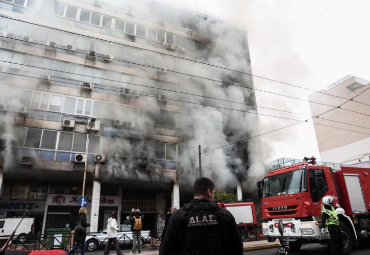 Η Ένωση Διοικητικών Δικαστών ζητάει την άμεση μεταστέγαση του Πρωτοδικείου Πειραιά
