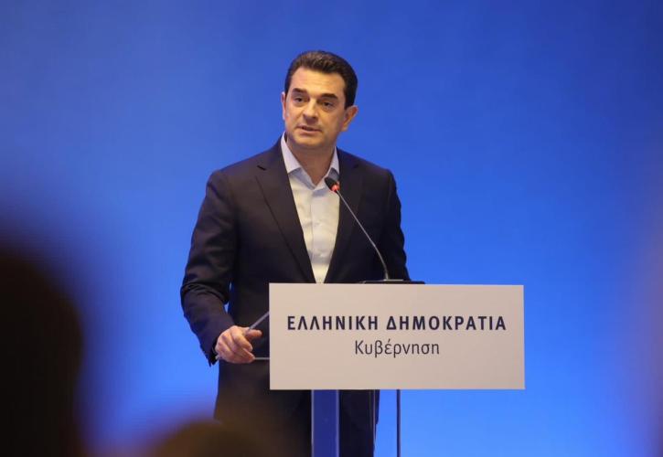 Σκρέκας στον Economist: Πέντε προτεραιότητες για βιώσιμη ανάπτυξη – Έρχονται κίνητρα για βιομηχανία και μεταποίηση