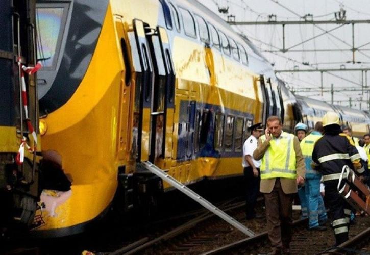 Σιδηροδρομικό δυστύχημα στην Ολλανδία: Ένας νεκρός και 30 τραυματίες από εκτροχιασμό τρένου