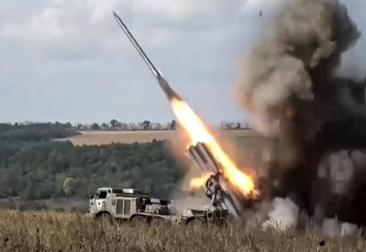 Ουκρανός στρατηγός: Η Ρωσία εντείνει τους βομβαρδισμούς και τα αεροπορικά πλήγματα στο Μπαχμούτ