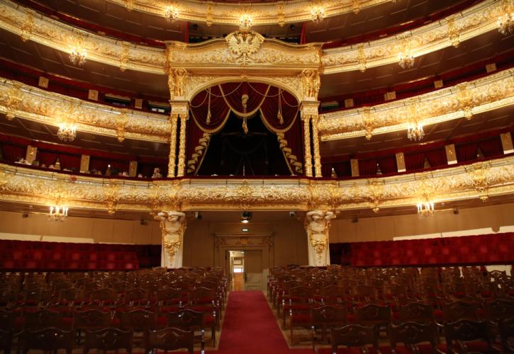 Ρωσία: Στροφή προς την Κίνα και για το Μπολσόι