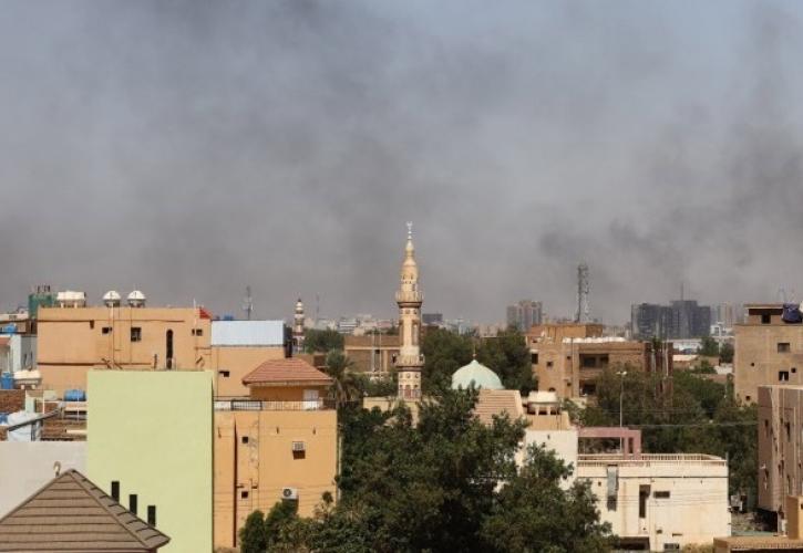 Σουδάν: Κατάσχεση όπλων και πυρομαχικών που εισήχθησαν από ξένη χώρα