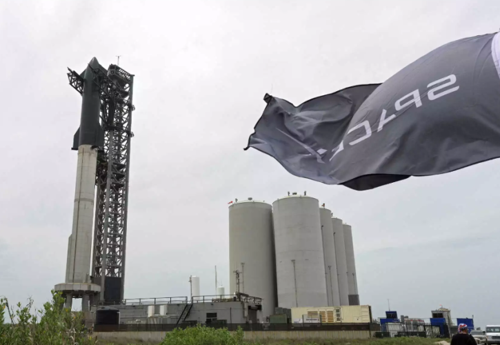 SpaceX: Ο πύραυλος Starship επέστρεψε στη γη μετά την τέταρτη δοκιμαστική αποστολή του