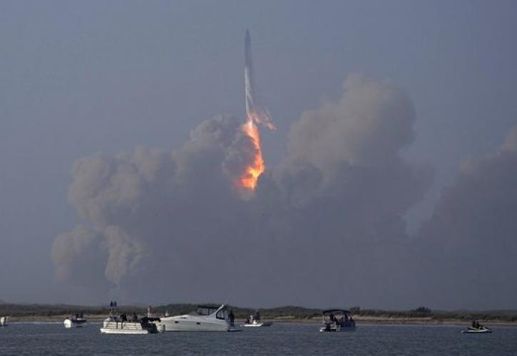 Νέα «αποτυχία» για Μασκ: Εξερράγη λίγα λεπτά μετά την εκτόξευσή του το Starship της SpaceX