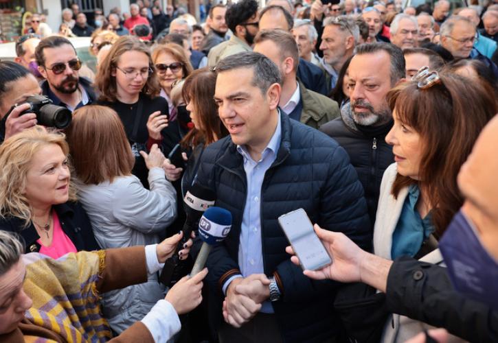 Τσίπρας: Αυτό θα είναι το τελευταίο Πάσχα που το τραπέζι στο σπίτι θα είναι τόσο φτωχό