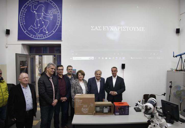 Η HELLENiQ ENERGY φέρνει την τεχνολογία στη νέα γενιά της Φθιώτιδας