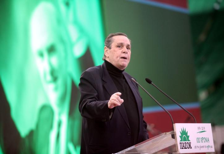 Απεβίωσε το ιστορικό στέλεχος του ΠΑΣΟΚ, Θανάσης Τσούρας