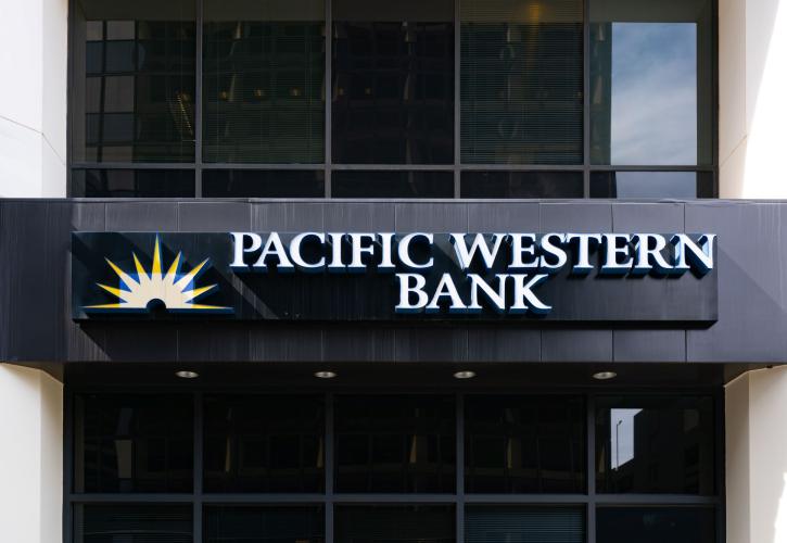 Καθησυχάζει η PacWest μετά τη χθεσινή ψυχρολουσία: «Είμαστε σε συζητήσεις με επενδυτές»