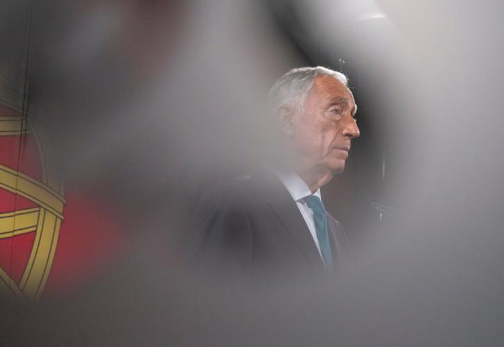 Ο πρόεδρος της Πορτογαλίας επικυρώνει τον νόμο που αποποινικοποιεί την ευθανασία