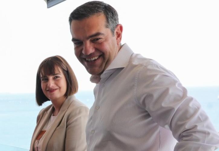 Τσίπρας: Η Αλλαγή είναι σήμερα στα χέρια του λαού μας