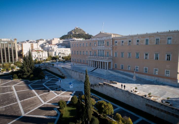 Στην ολομέλεια της Βουλής την Τετάρτη, η αναστολή των μέτρων αναγκαστικής εκτέλεσης στη Θεσσαλία