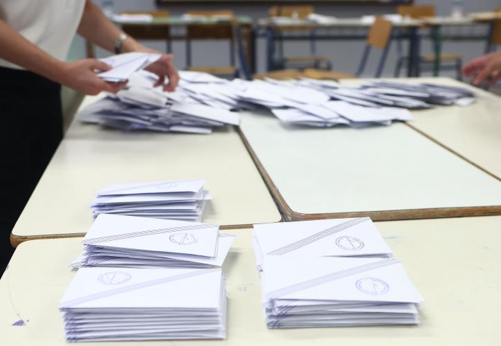 Αυτοδιοικητικές Εκλογές: Πρώτη εικόνα από τις κάλπες γύρω στις 22.30 την Κυριακή