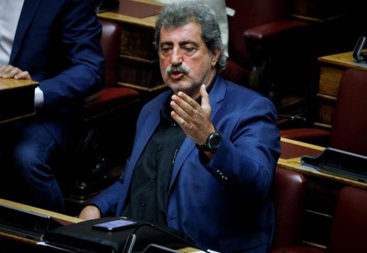 Πολάκης για αποχωρήσεις: «Βάζουν το λιθαράκι τους στο αντι-ΣΥΡΙΖΑ μέτωπο»