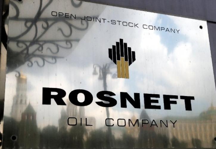 Ο ΟPEC+ να παρακολουθεί και τις εξαγωγές όχι μόνο την παραγωγή ζητά η ρωσική Rosneft