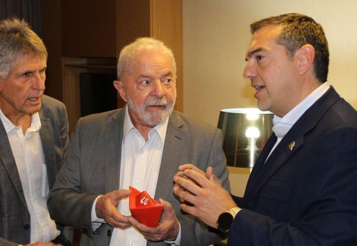 Φεύγει αφήνοντας πίσω του μια νάρκη ο Αλέξης, Δεν συμφωνεί με το Ζάππειο ο Στέλιος Παππάς -προτιμούσε τα όργανα