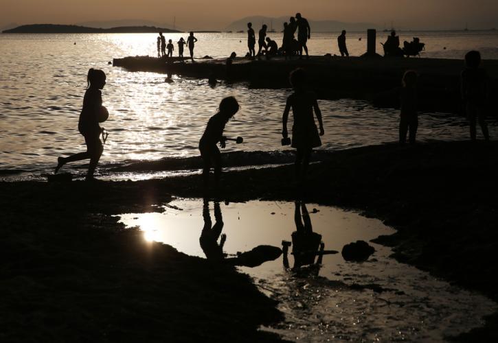 Αποτίμηση του μακροβιότερου καύσωνα στην Ελλάδα - Πού σημειώθηκαν ρεκόρ θερμοκρασίας