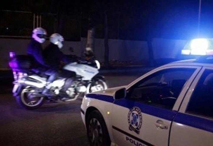 Αίγιο: Συμπλοκή με ανταλλαγή πυροβολισμών μεταξύ αστυνομικών και αγνώστων που επιχείρησαν να διαρρήξουν ΑΤΜ