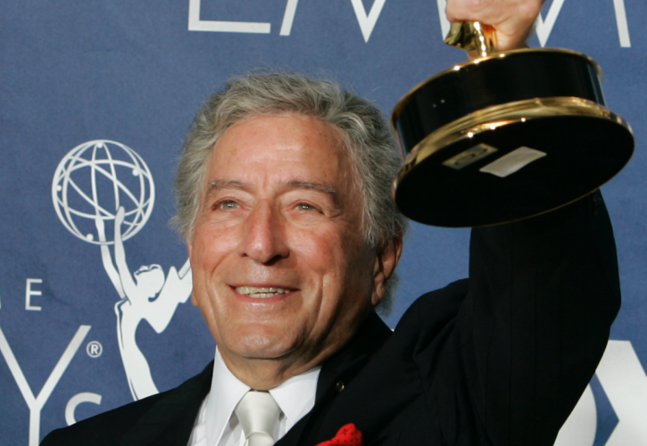 Πέθανε σε ηλικία 96 ετών ο εμβληματικός τραγουδιστής Τόνι Μπένετ