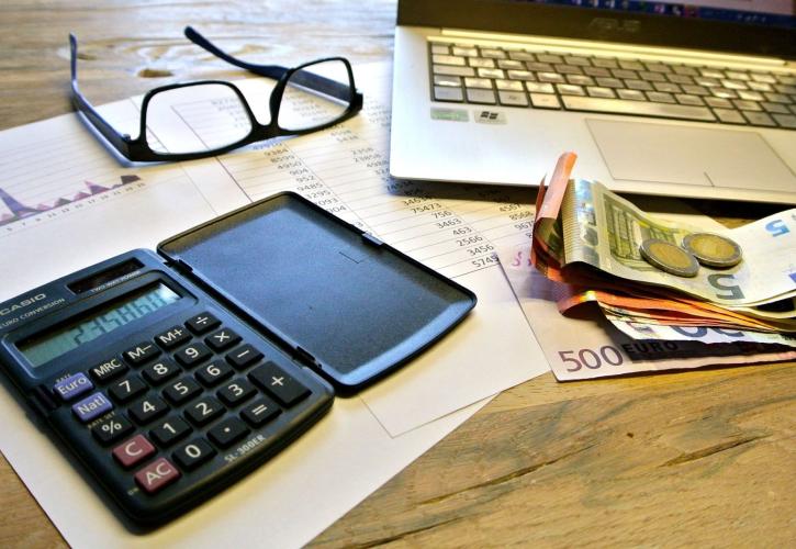 Φοροδιαφυγή: Ποιοι και πώς θα λάβουν έως 3.000 ευρώ – Σχεδόν 160.000 οι καταγγελίες