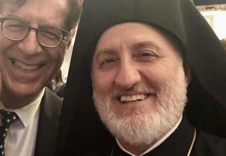 Ελπιδοφόρος: Στην παράσταση του θεατρικού ομίλου του Λυκείου του Κολλεγίου Αθηνών «Κοινός λόγος», στη Νέα Υόρκη