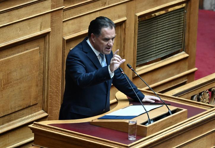 Γεωργιάδης: Πάμε προς νέα μείωση ασφαλιστικών εισφορών – Υπέρ των εργαζομένων οι αλλαγές στο νέο ν/σ