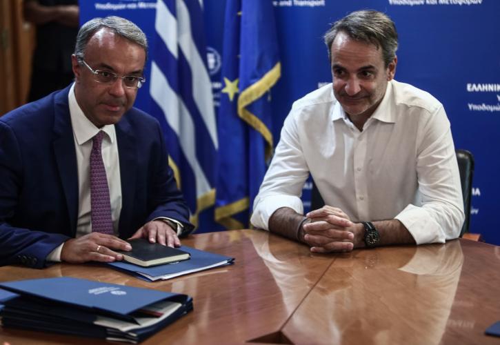 Μητσοτάκης: Έως τις αρχές του 2024 τα πρώτα 250 ηλεκτροκίνητα λεωφορεία σε Αθήνα και Θεσσαλονίκη