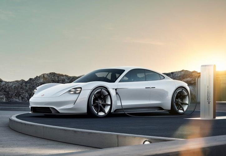 Η Porsche επένδυσε 250 εκατ. ευρώ στο ηλεκτρικό της μέλλον