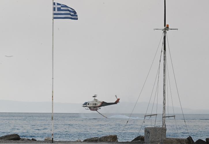 Πυρκαγιές στη Μαγνησία: Μετρούν τις «πληγές» τους οι κάτοικοι - Στο επίκεντρο η αποθήκη πυρομαχικών στην Νέα Αγχίαλο