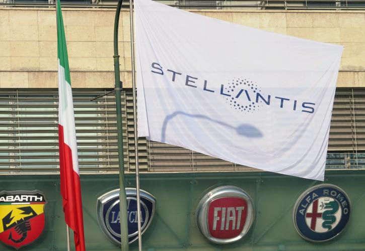 ΗΠΑ: Το συνδικάτο Unifor κήρυξε απεργία στα εργοστάσια της Stellantis