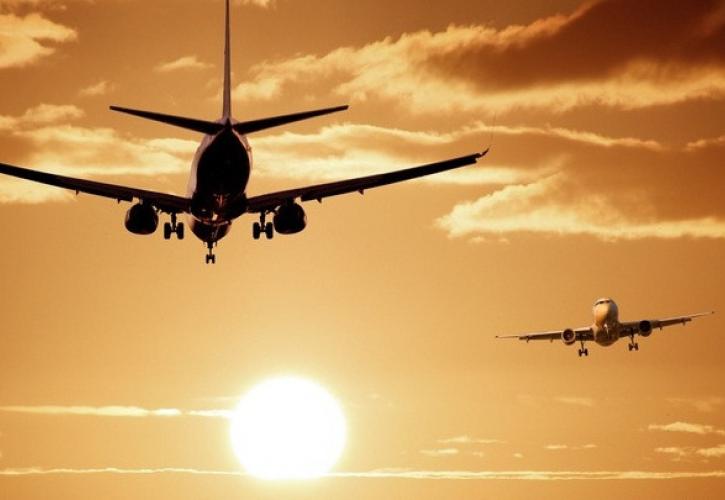 Σε αδιέξοδο το «πρασίνισμα» της αεροπλοΐας - Πού «κολλάει» η ΕΕ