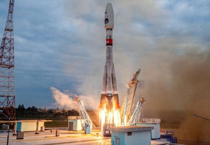 Διάστημα: Πύραυλος της Ρωσίας απογειώθηκε με προορισμό τη Σελήνη