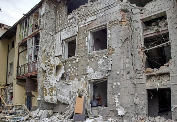 Ουκρανία: Τουλάχιστον δύο νεκροί από ρωσικές επιθέσεις