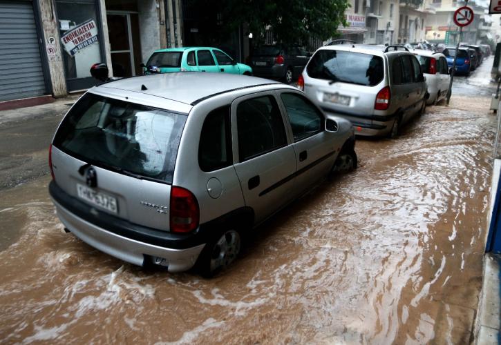 Πώς να προστατευτείτε από τις πλημμύρες