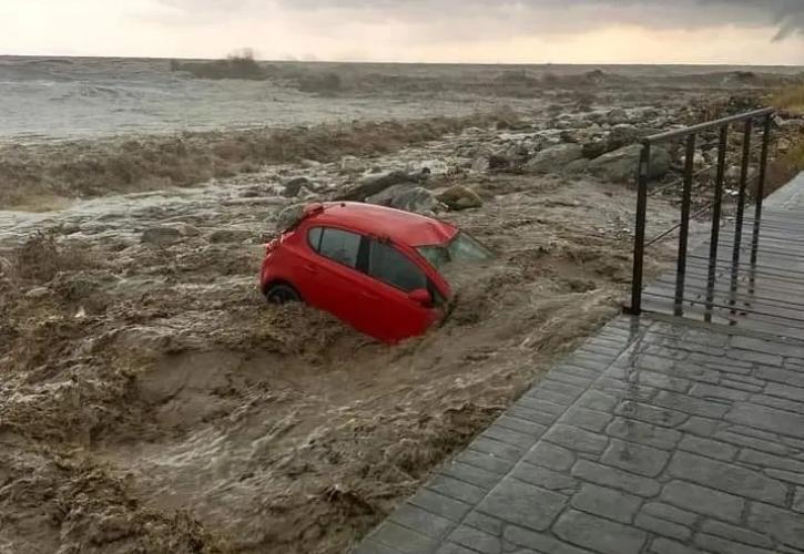 Γερμανικός Τύπος: Μετά τους καύσωνες, οι πλημμύρες...