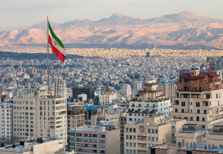 To Ιράν καταγγέλλει τις επεμβάσεις της αστυνομίας στα αμερικανικά πανεπιστήμια