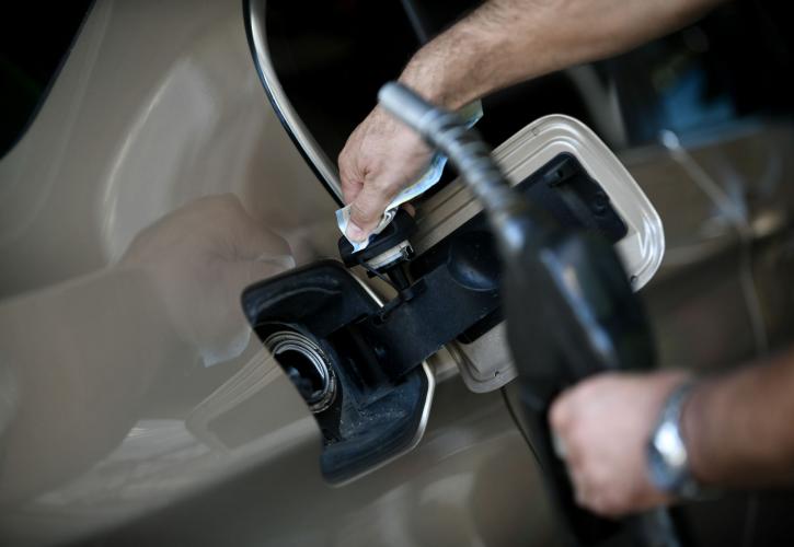 Καύσιμα: Τσουχτερή η βενζίνη – Φόβοι για υψηλές τιμές και στο πετρέλαιο θέρμανσης
