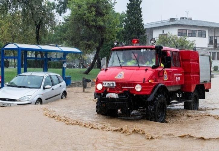 Ευρεία σύσκεψη ενόψει της νέας κακοκαιρίας - Επί ποδός ο κρατικός μηχανισμός