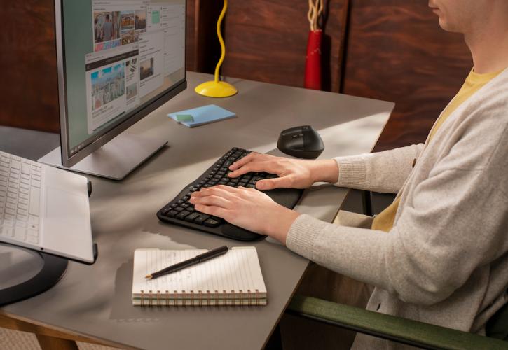 Wavekeys: To νέο κυματιστό, εργονομικό και «πράσινο» πληκτρολόγιο της Logitech