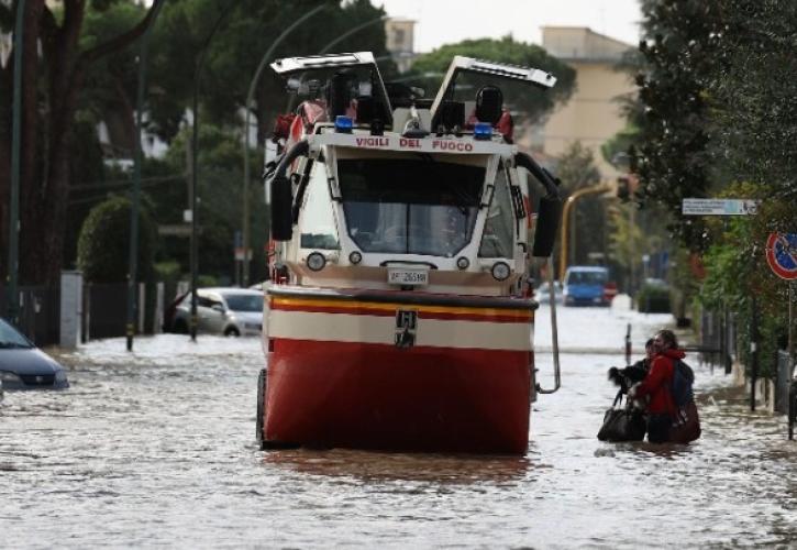 Σφοδρή κακοκαιρία στη βόρεια Ιταλία - Σε κατάσταση έκτακτης ανάγκης η περιφέρεια Βένετο